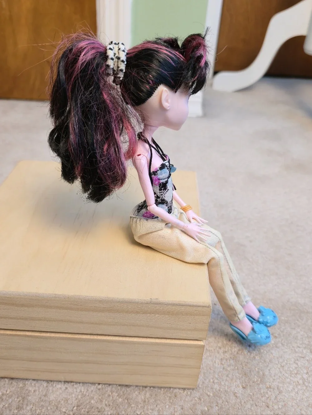 Monster High Dot Dead Gorgeous Draculaura Doll  - Retired